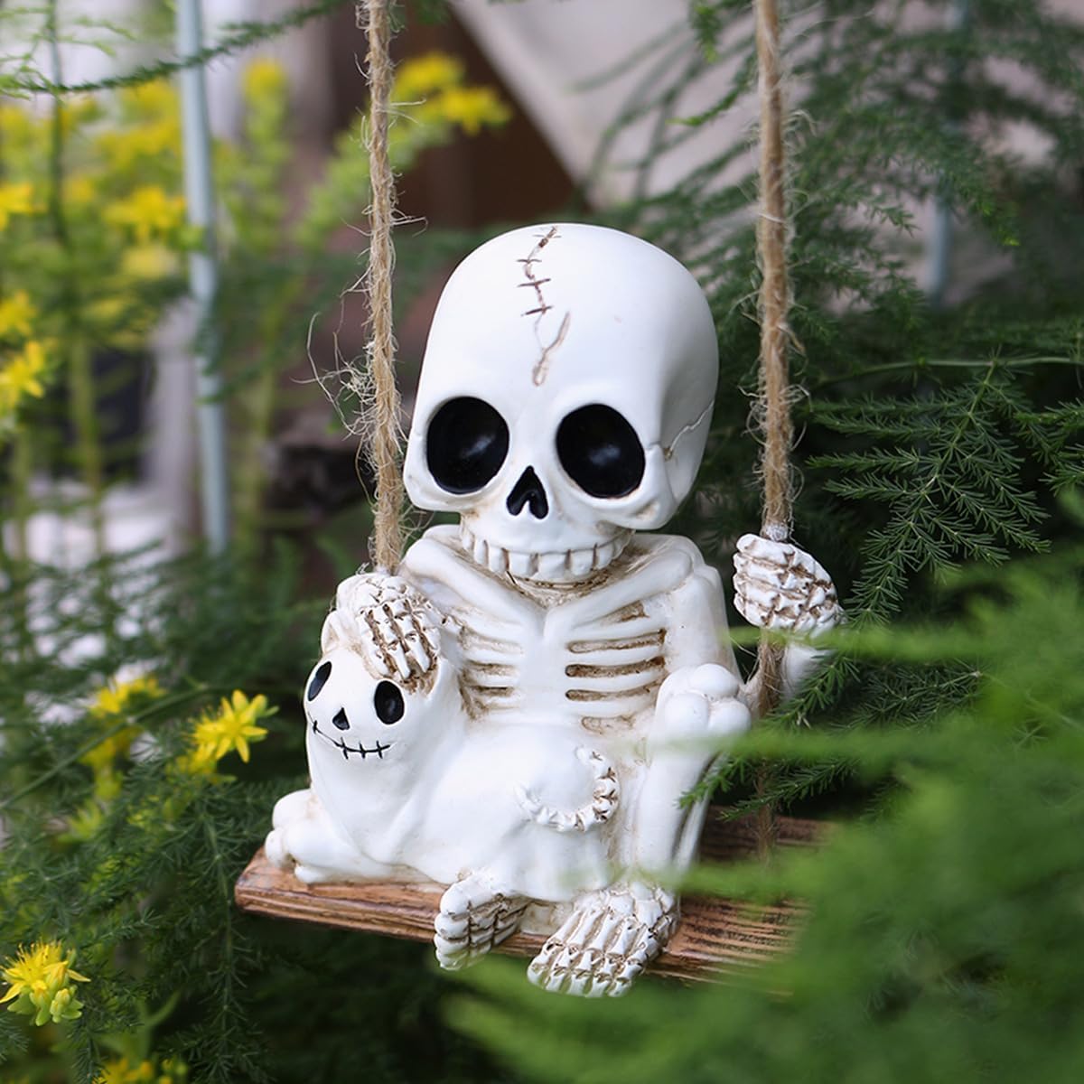 Halloween Resin Skeleton Swing Ornament - Animated Skeleton with Black Cat Figure, Hanging Decor for Tree Wall Garden - Spooky Fun Festival Decor Prop