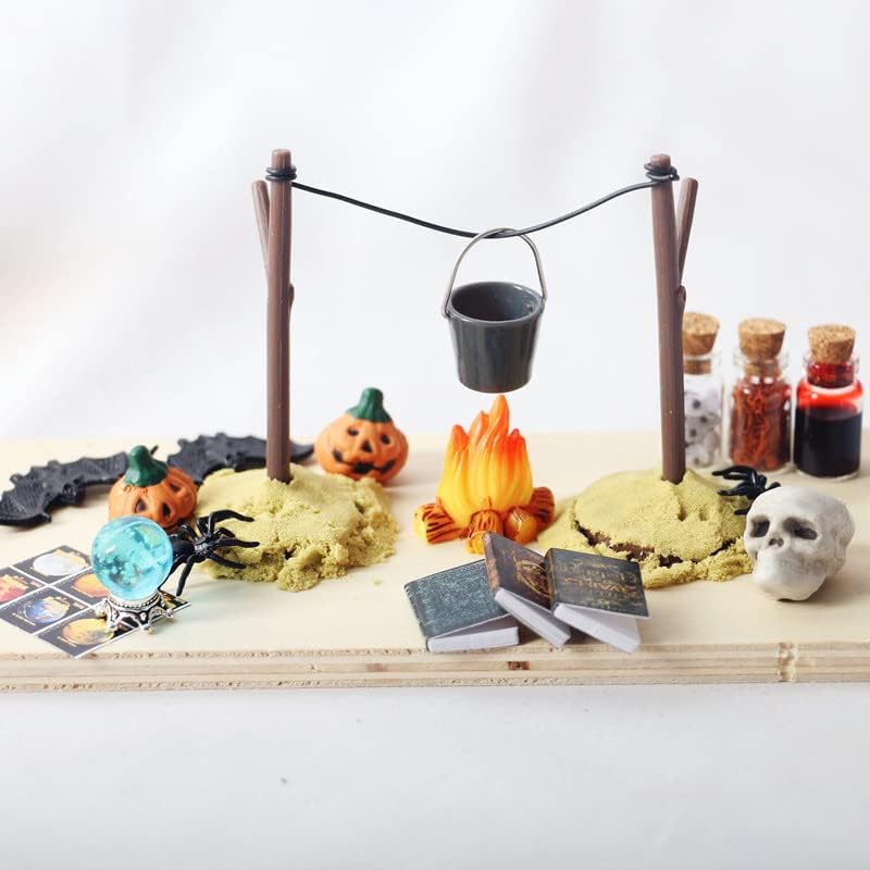Dollhouse Decoration Accessories, 1:12 Dollhouse Ornament Mini Halloween Horror Decoration Set