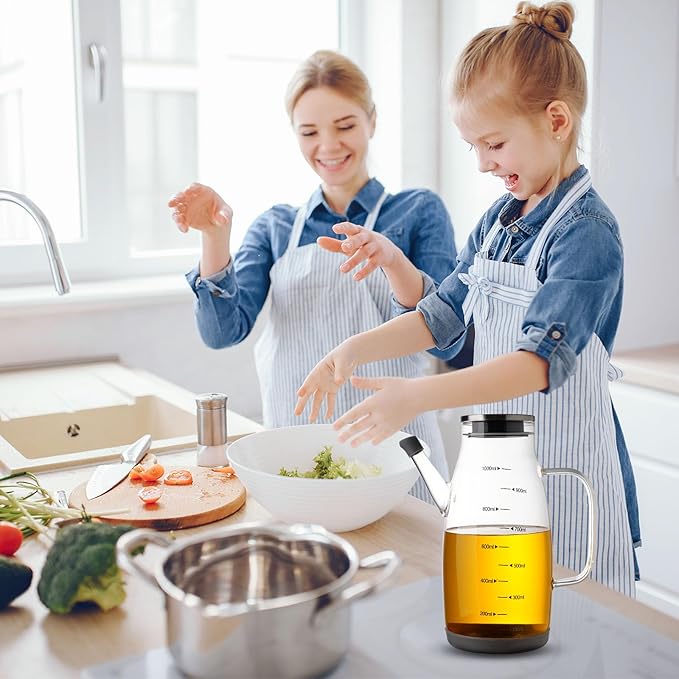 Large Glass Oil Dispenser Bottle for Kitchen Cooking Recipiente Para Aceite De Cocina Olive Oil Vinegar Dispenser Cruet Stainless Steel Lid No Drip Liquid Container (Clear, 27oz / 800ml)