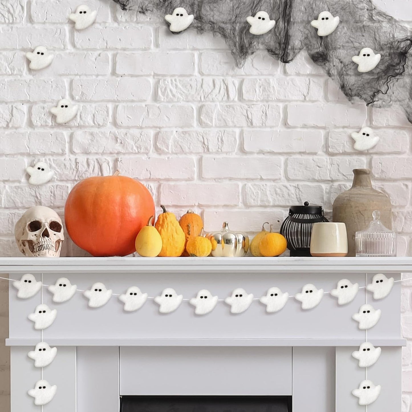 24 Pcs Halloween Felt Ghosts Wool Felted DIY Ornament Ghost for Halloween Party Decoration Home Indoor Outdoor Supplies(White)