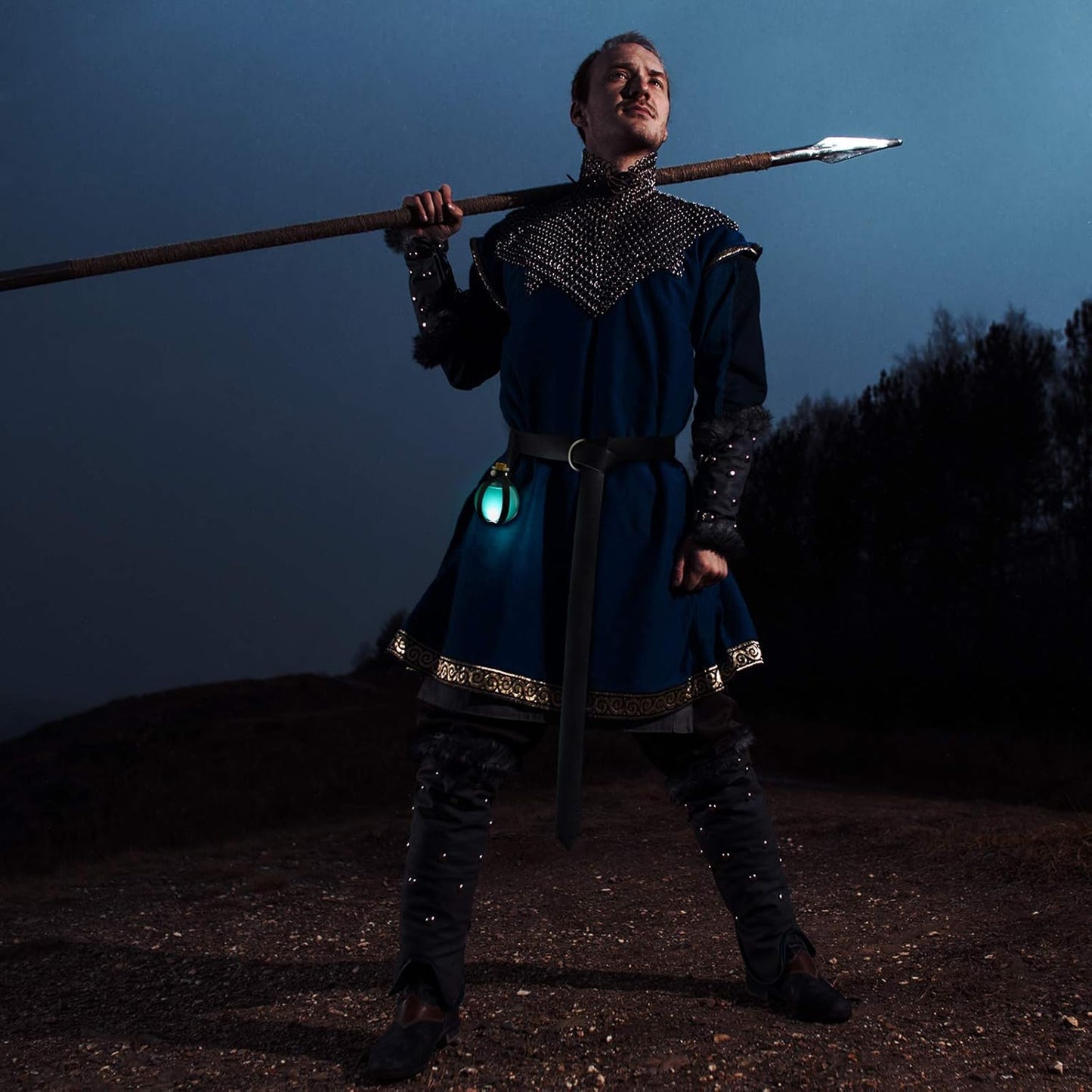 Boao Potion Bottles with Cork Set Dark Magic Cork Round Potion Bottle with Leather Belt Clear Glass Large for Halloween Costume Props DIY Crafts Decorative, 200 ml(Black)