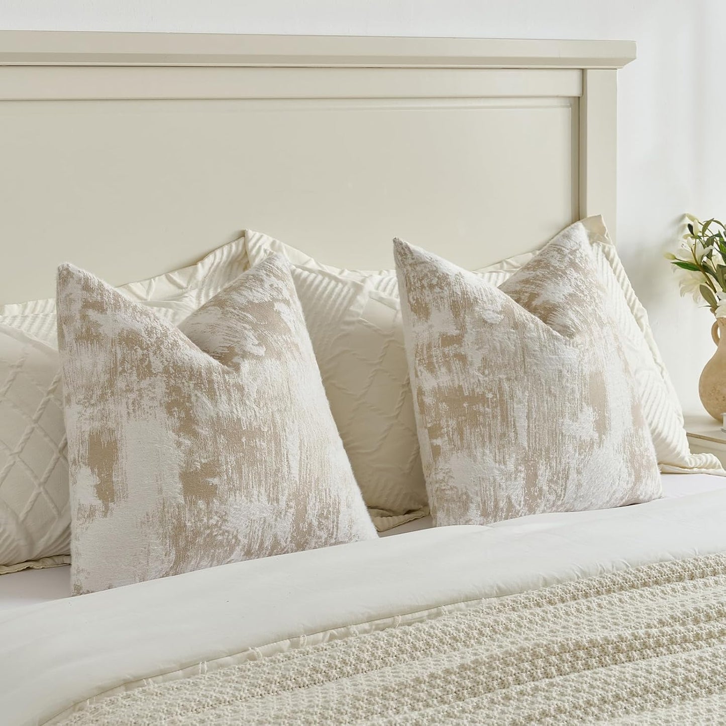 FUTEI Brown White Decorative Throw Pillow Covers 12x20 Inch Set of 2,Soft Faux Cashmere Jacquard - Textured & Cozy Pillow Case,Modern Home Decor for Couch Bed Living Room