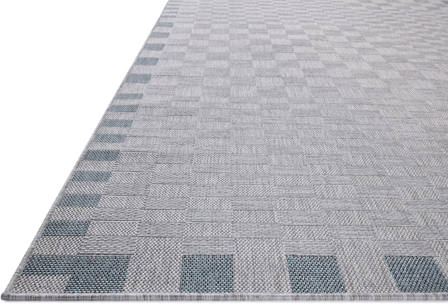 Loloi Amber Lewis Topanga Collection TOP-07 Silver/Blue 5'-3" x 7'-6" Indoor/Outdoor Area Rug