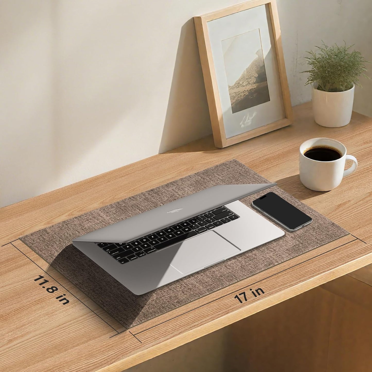 DOLOPL Placemats Set of 8, Reversible Wipeable & Heat Resistant Place Mats, Modern Faux Leather Table Mats for Kitchen, Neutral Waterproof Tablemats for Dining Table Decor, Wedding, Party(Brown)