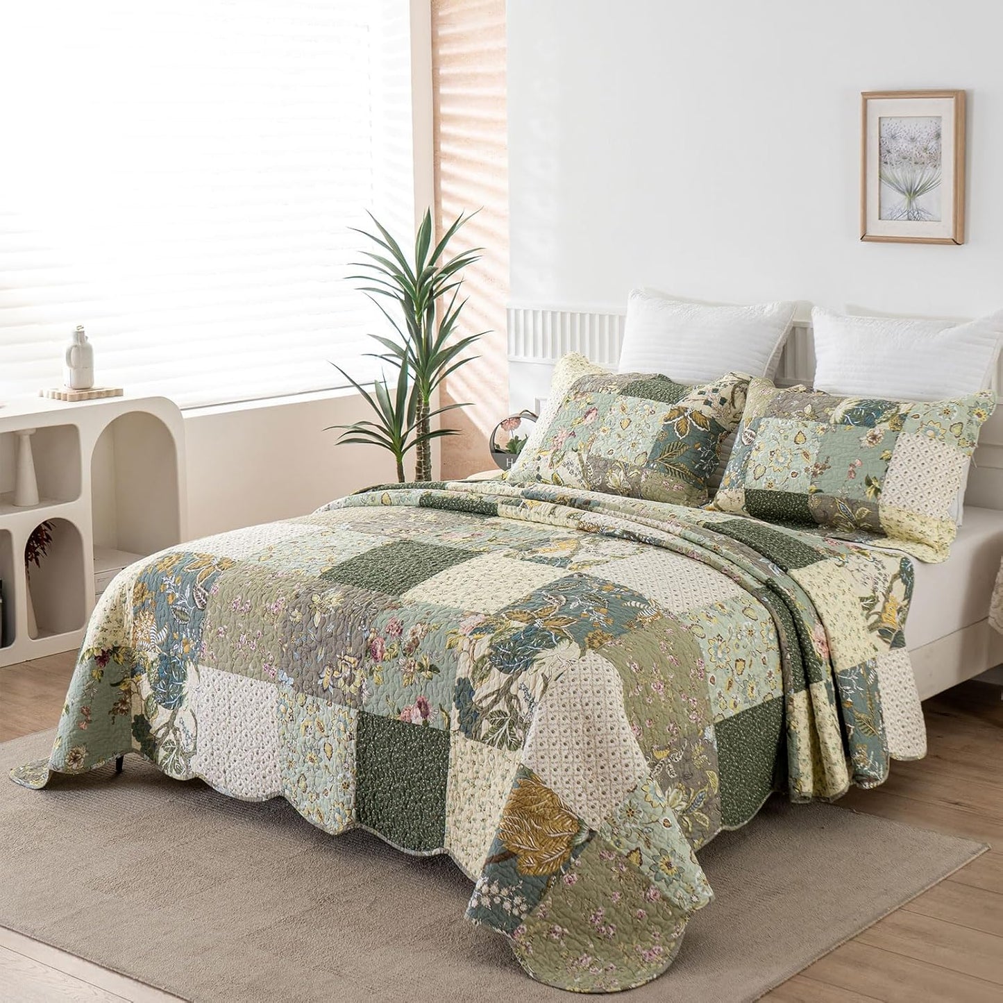 YAYIDAY Quilts Queen Size Patchwork Bedspread Set - 100% Cotton Reversible Breathable Floral Quilted Quilt with Pillow Shams Fit All Season