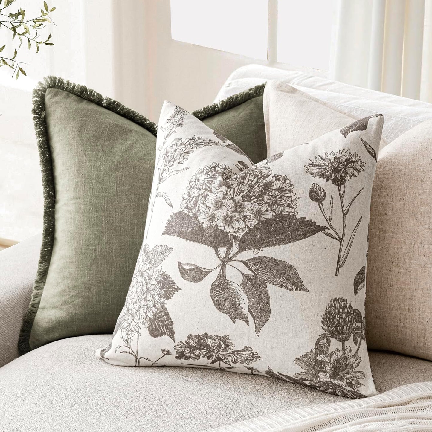 Foindtower Set of 2 Linen Floral Vintage Throw Pillow Covers Neutral Accent Decorative Cushion Covers Farmhouse Boho Home Decor for Sofa Chair Couch Bedroom Living Room Outdoor,20×20 Inch,Light Gray