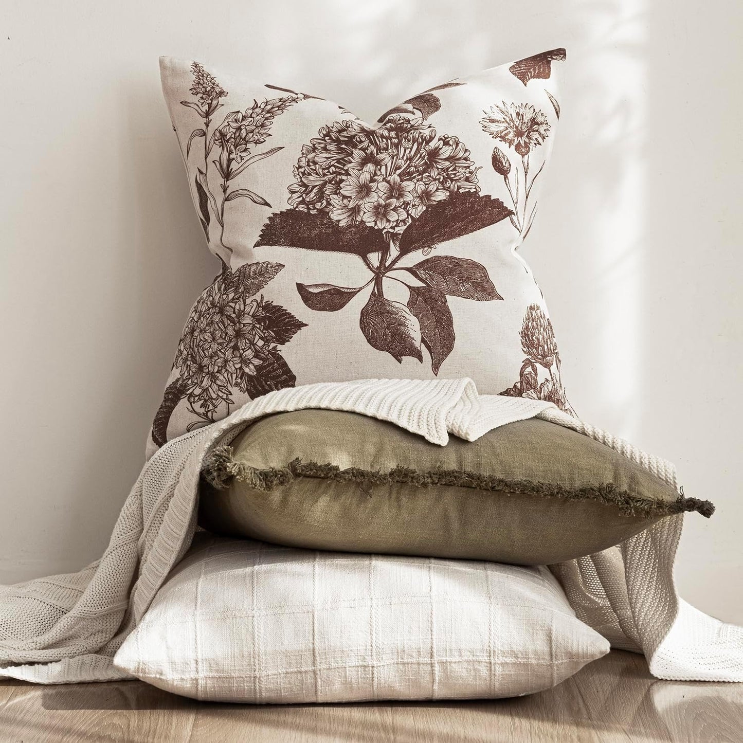 Foindtower Set of 2 Linen Floral Throw Pillow Covers Vintage Accent Print Decorative Cushion Covers Farmhouse Boho Home Decor for Sofa Chair Couch Bedroom Living Room Outdoor,22×22 Inch,Dark Brown