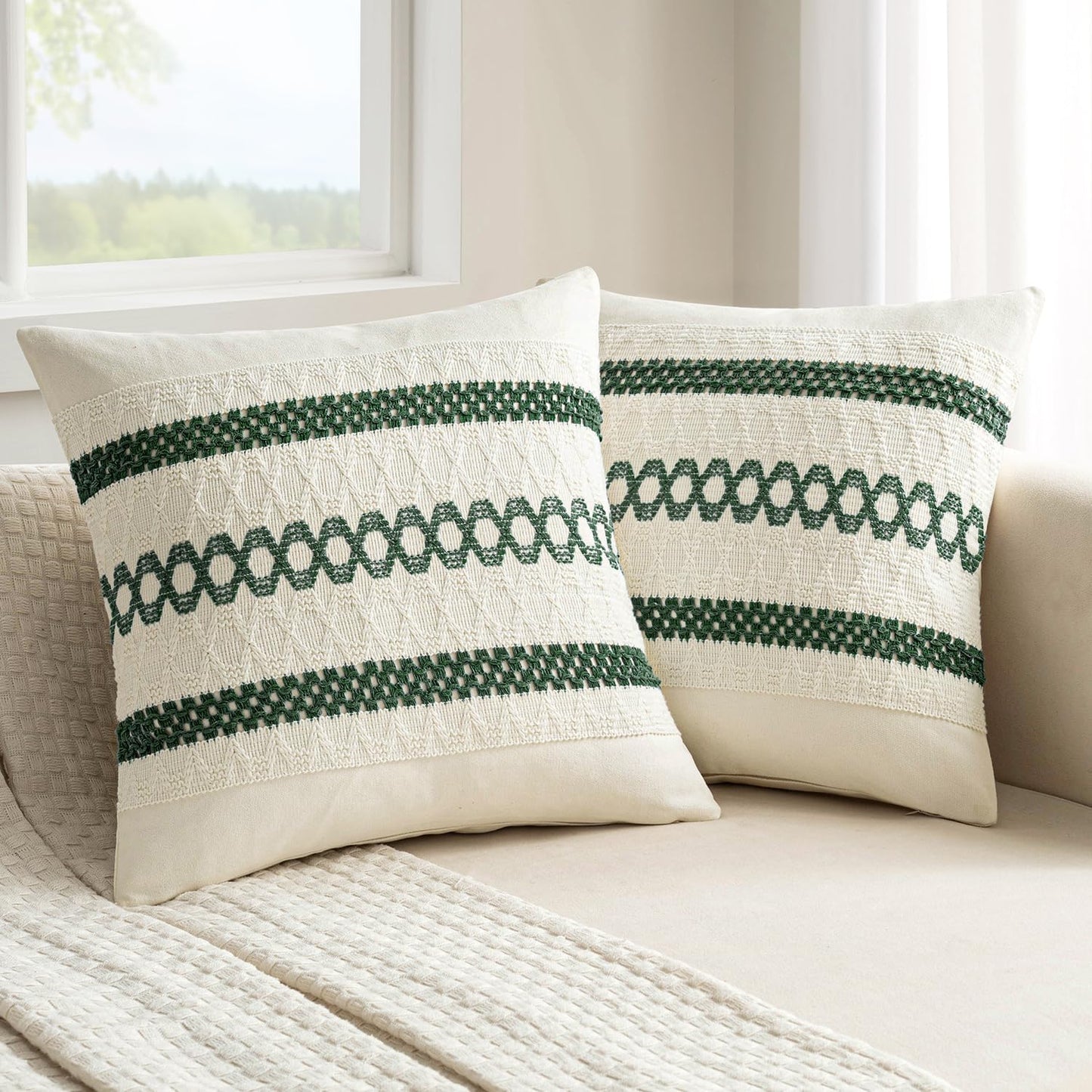 MIULEE Set of 2 Dark Green Boho Christmas Decorative Pillow Covers 20x20 Inch Farmhouse Rustic Couch Throw Pillows Modern Spring Cotton Cushion Cover Retro Macrame Woven Home Decor for Bed Sofa Chair