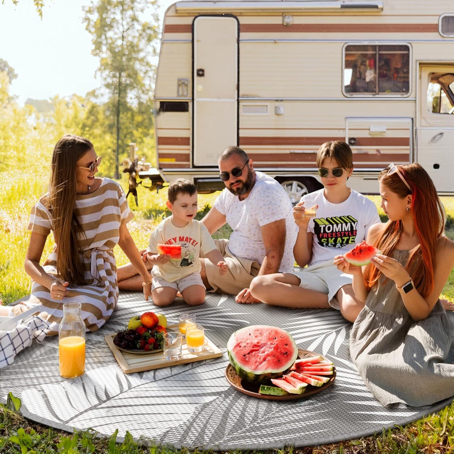 GENIMO Outdoor Rug 8' Round Waterproof for Patios Clearance, Reversible Outdoor Plastic Straw Camping Rug Carpet, Large Area Rugs Mats for RV, Camper, Deck, Balcony, Porch, Beach, Picnic, Grey&White