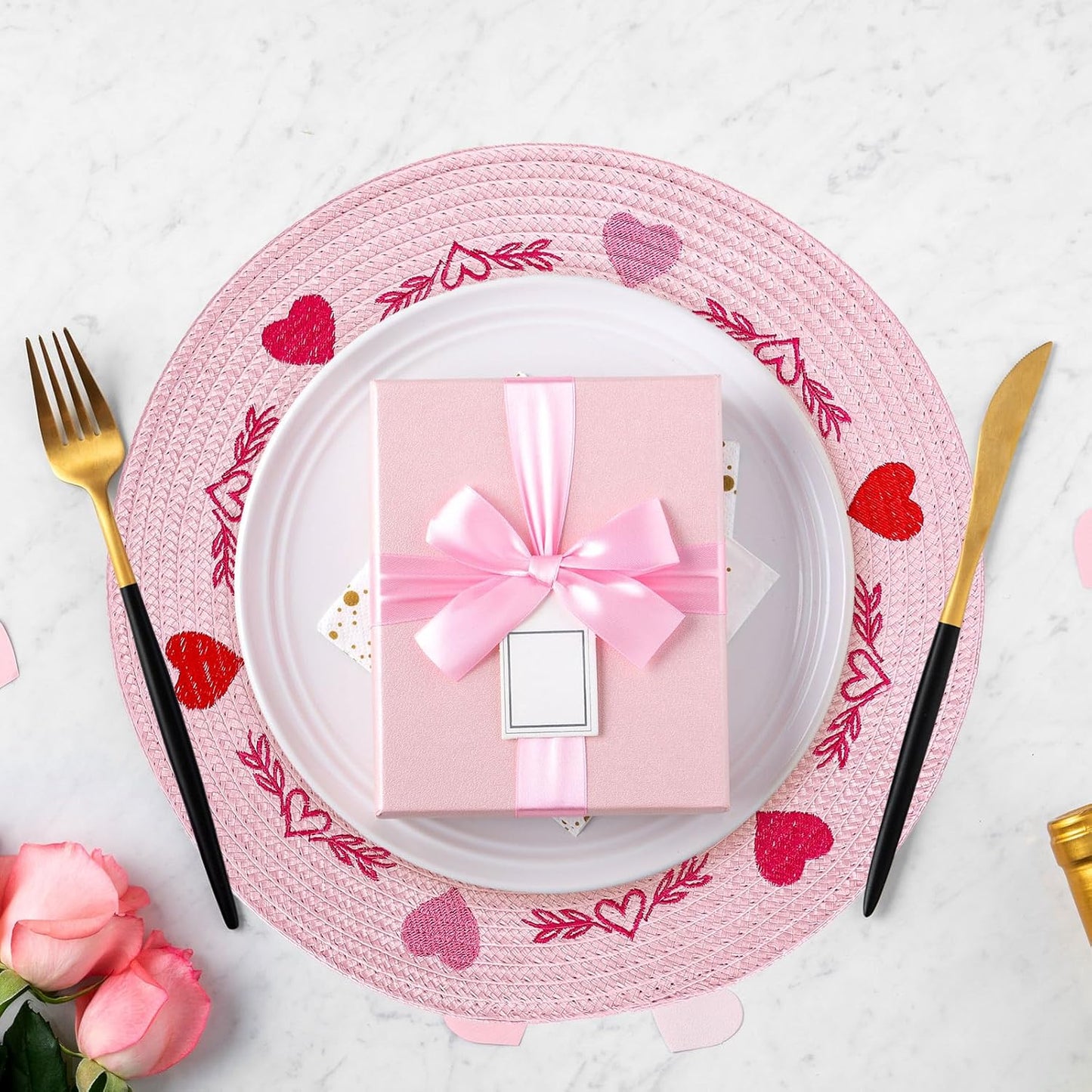 Whaline 4Pcs Round Valentine Placemats Red Pink Heart Embroidered Place Mats Decorative Dinner Table Mats for Home Wedding Anniversary Party Decor