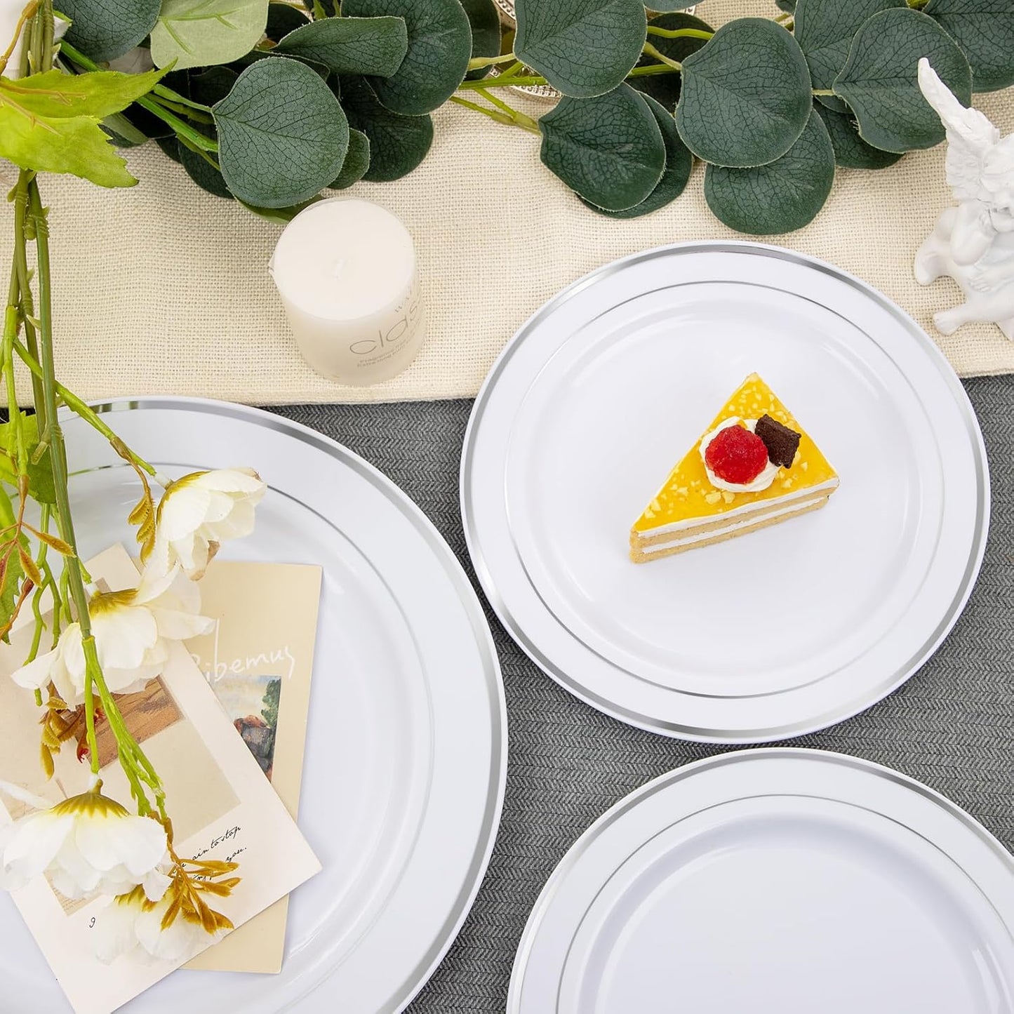 FLOWERCAT 60PCS Silver Plastic Plates - Heavy Duty White and Silver Plastic Plates Disposable - Include 30PCS 10.25inch Dinner Plates and 30PCS 7.5inch Dessert Plates for Wedding&New Year