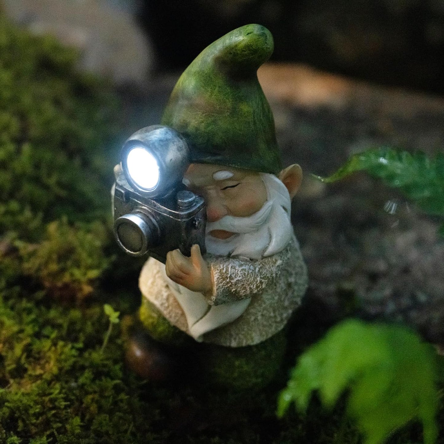 Garden Gnome-Solar Statue Outdoor-Gnomes Decorations for Yard - Photography Pose Gnome for Yard Patio Lawn Garden Gifts