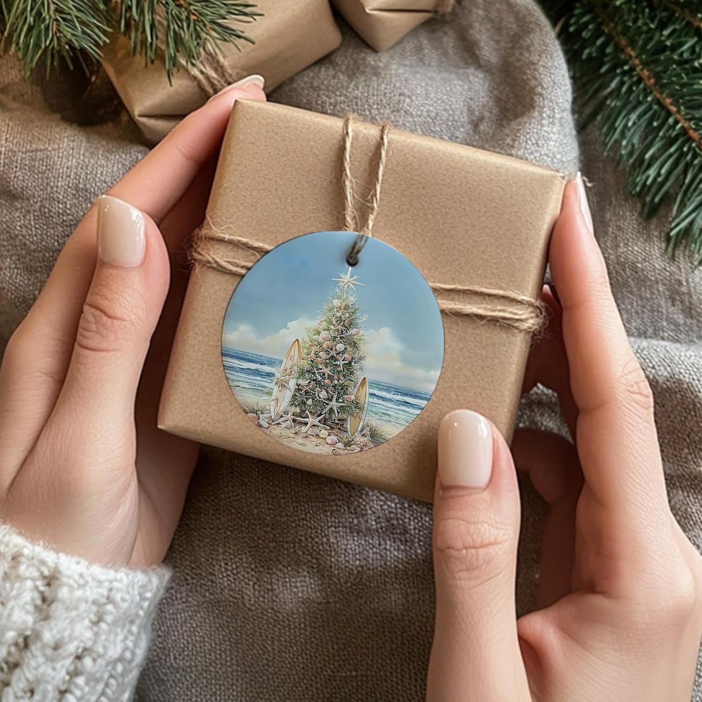 Coastal Beach Christmas Ceramic Ornament Gifts, Ocean Beachy Seashell Christmas Decorative Hanging Ornaments for Xmas Tree Holiday Party Decoration, Coastal Beach Xmas Tree Decorations