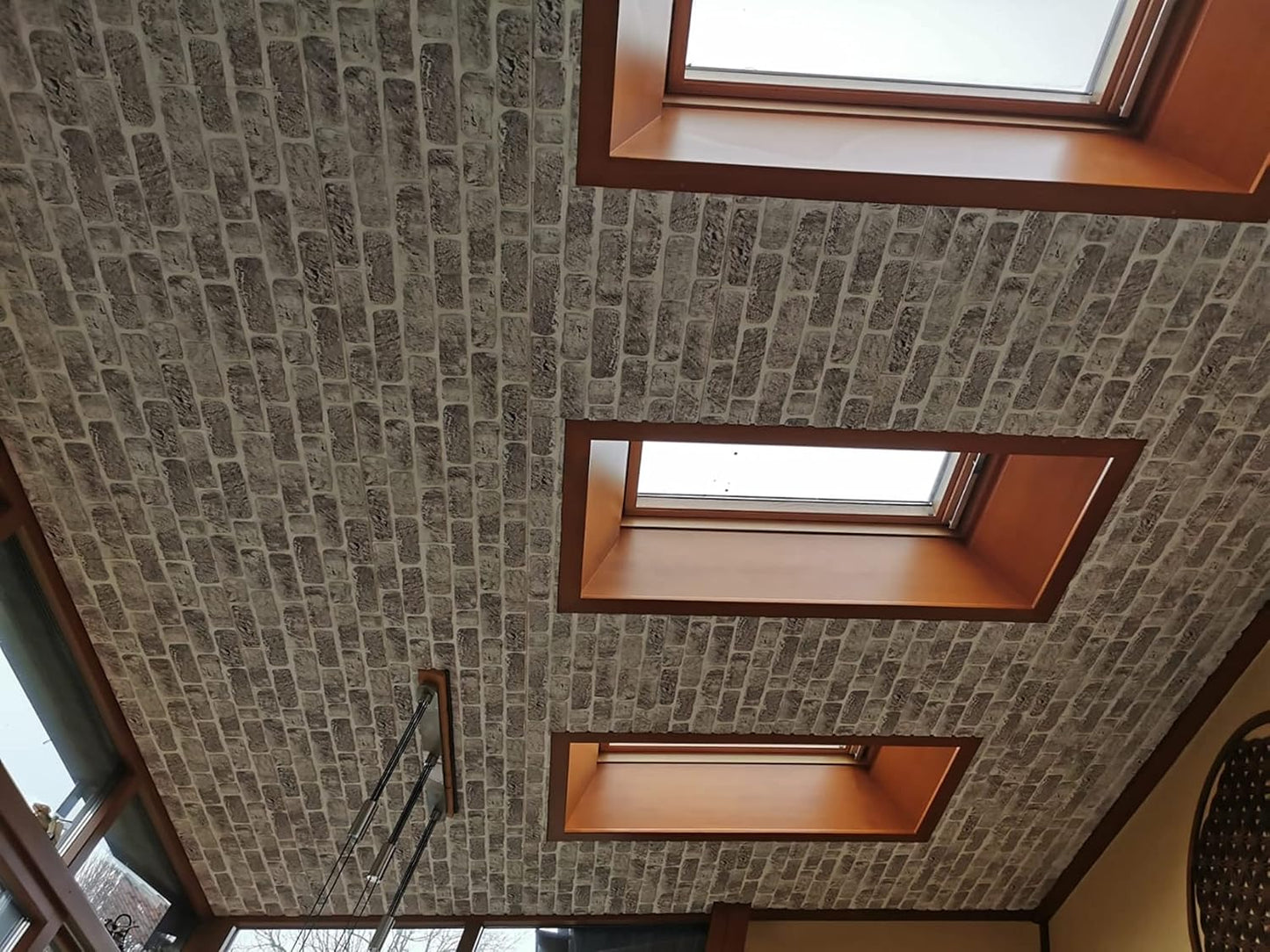 Dundee Deco 3D Wall Panels Faux Brick - Cladding, White Grey Stone Look Wall Paneling, Styrofoam Facing for Living Room, Kitchen, Bathroom, Balcony, Bedroom, Set of 5, Covers 27 sq ft