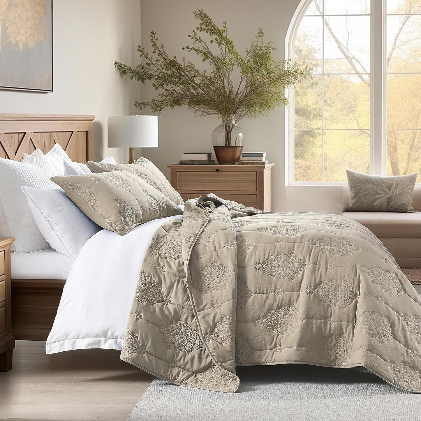 HORIMOTE HOME Khaki Quilt King Size Floral Quilt Bedspread Lightweight Soft Pre-Washed Microfiber Bedcover, 3 Pieces Thin Comforter Bed Cover Bedding Set for All Season