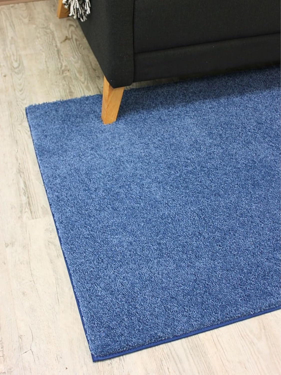 KOECKRITZ Soft and Colorful Kids Classroom Area Rugs (Passes Flammability Pill Test) Many Sizes and Bright Colors to Select from (5' Round, Royal)