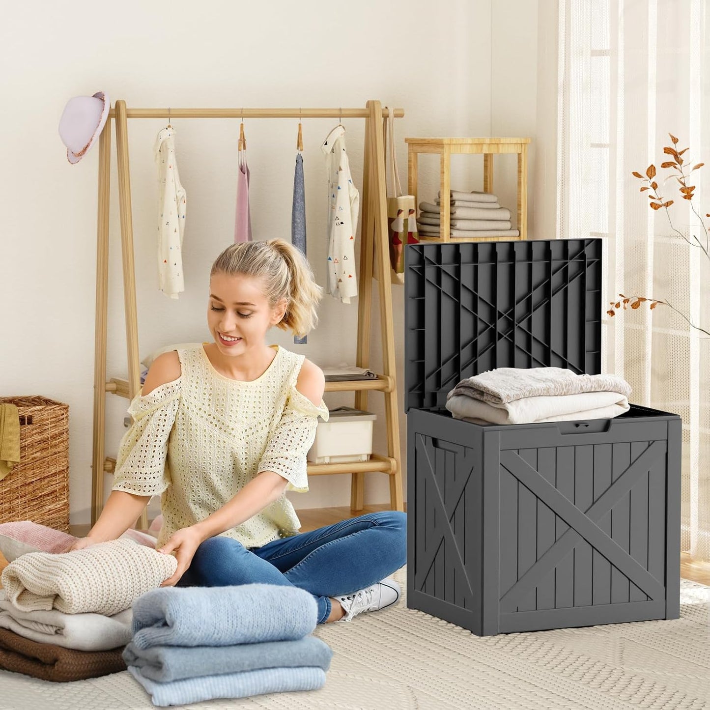 32 Gallon Outdoor Deck Box,Storage Lockable Waterproof Patio Furniture,Garden Tools,Cushions,Pool Accessories Outside Storage Resin Box(Blackn)