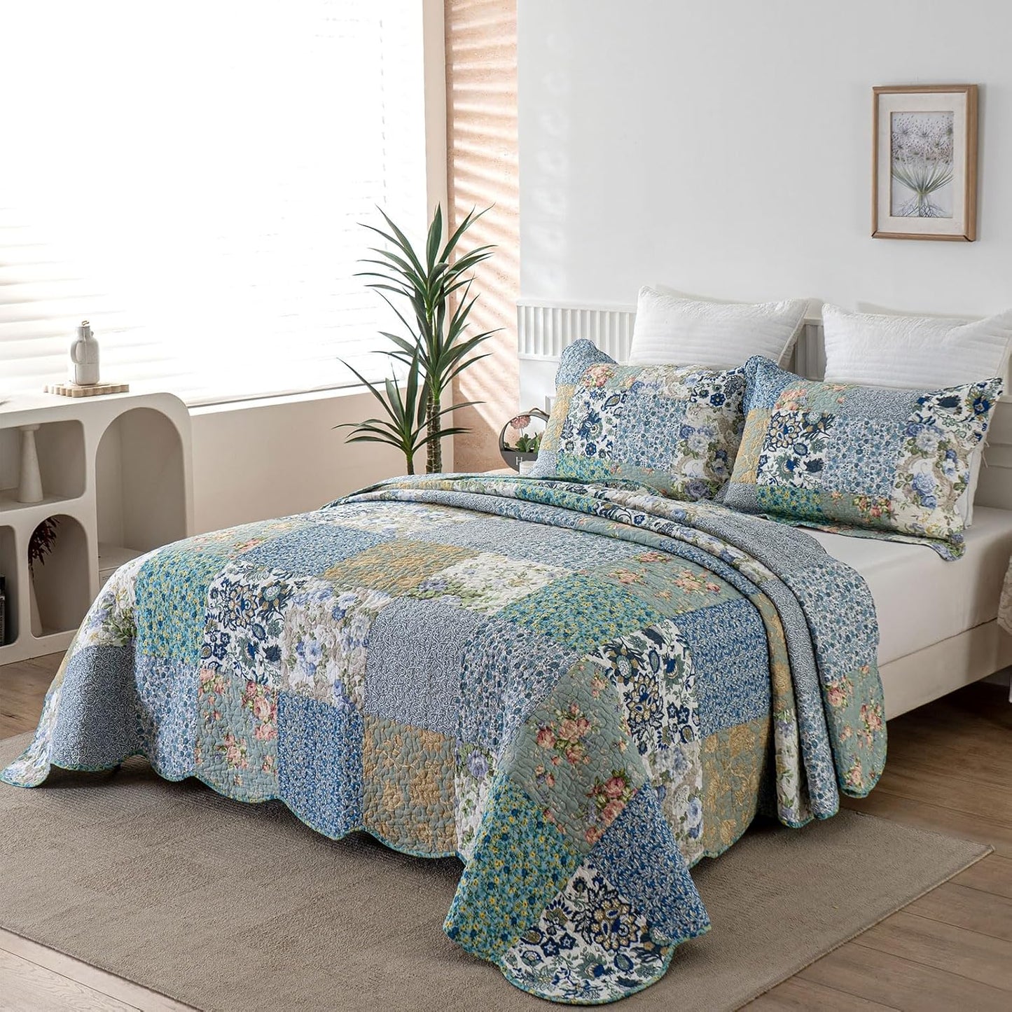 YAYIDAY Oversized Queen Quilt Set Patchwork Bedspread (110x118 Inch) - 100% Cotton Reversible Breathable Floral Quilted Coverlet with Pillow Shams Fit All Season