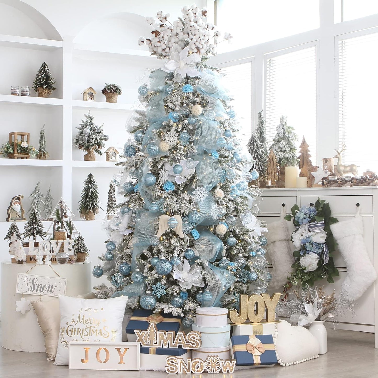 Sea Team Shatterproof Clear Plastic Christmas Ball Ornaments Decorative Xmas Balls Baubles Set with Stuffed Delicate Decorations (70mm/2.76 inch 24-Pack, Babyblue)