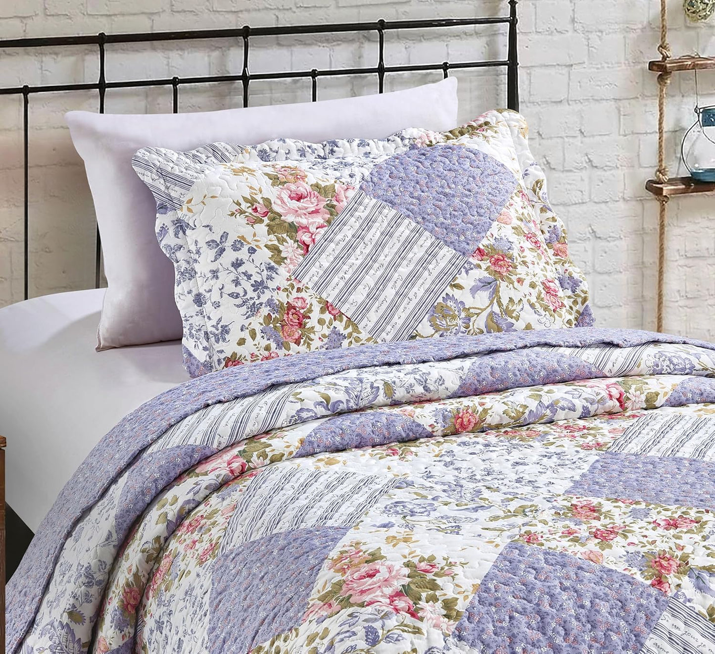 Brilliant Sunshine Rose Violet Patchwork, 2-Piece Quilt Set with 1 Sham, Reversible Bedspread, Soft Lightweight Coverlet, All-Season, Twin, Rose Violet