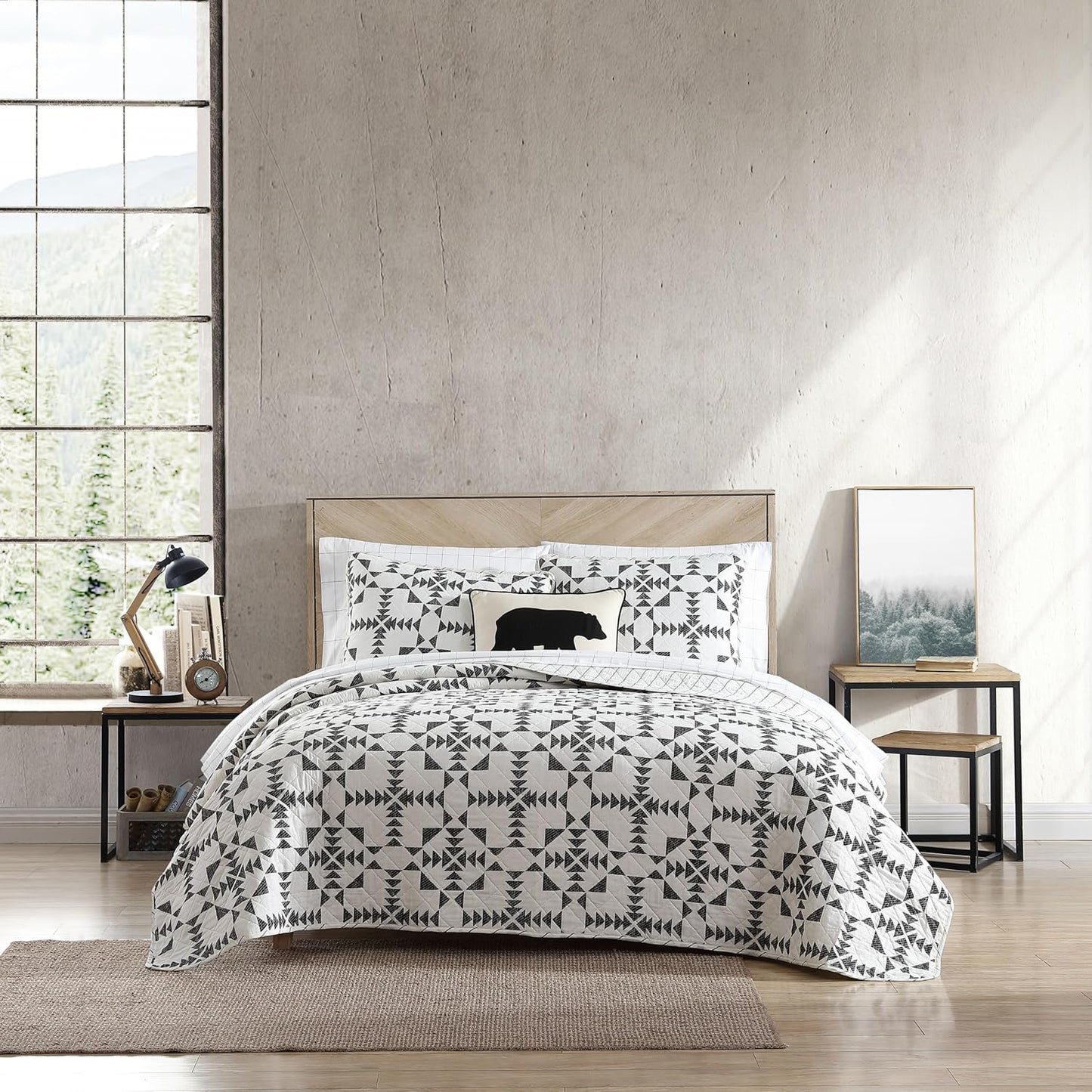 Eddie Bauer - Queen Quilt Set, Reversible Cotton Bedding with Matching Shams, Luxurious Bedding Set (Arrowhead Charcoal, 3 pcs, Queen)