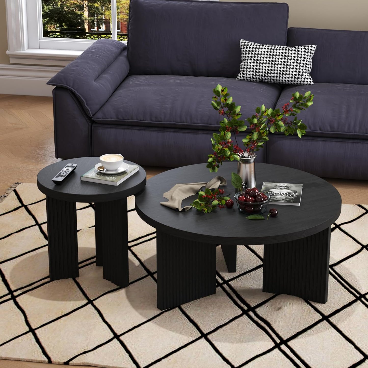Nesting Coffee Table Set of 2, Modern Wooden Coffee Table with Smooth Thick Design, Circle Tea Table and End Table Set, Accent Center Tables for Living Room, Office, Black