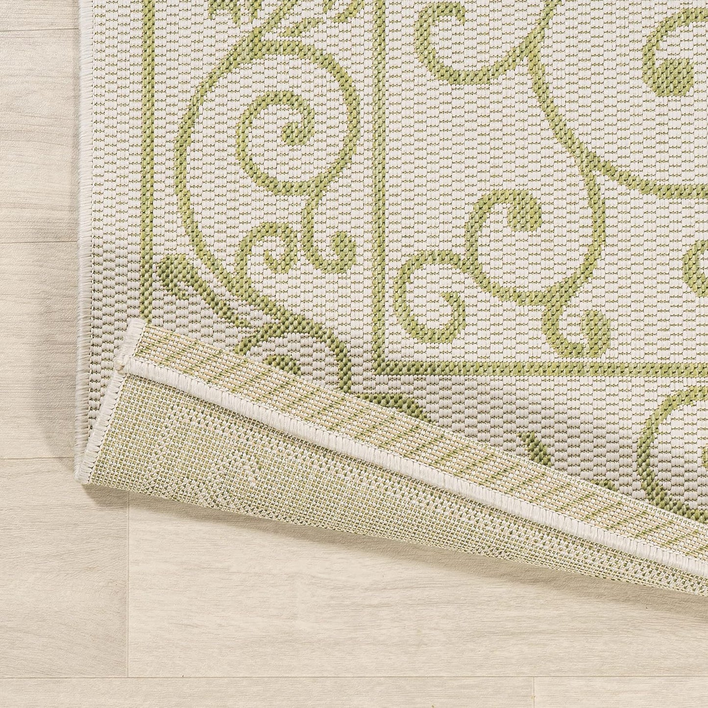 JONATHAN Y Vintage Filigree Indoor Outdoor Area Rug 4X6 Cream/Green, Charleston Textured Weave for Backyard, Patio, Porch, Easy-Cleaning, High Traffic, Pet-Friendly, Non-Shedding (SMB106I-4)